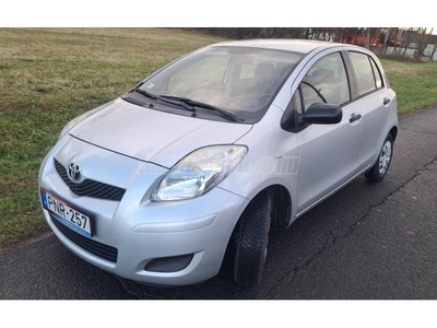 TOYOTA YARIS 1.0 LIFE