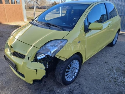 TOYOTA YARIS 1.33 Sport