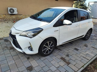 TOYOTA YARIS 1.5 VVT-i Hybrid Trend Y20 e-CVT