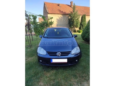 VOLKSWAGEN GOLF V 1.6 FSI Sportline