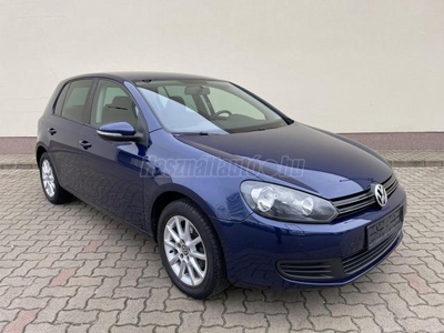 VOLKSWAGEN GOLF VI 1.6 Comfortline AUTOMATA KLÍMA. ÜLÉSFŰTÉS. RADAR. 8KERÉK. FRISS NAGYSZERVIZ