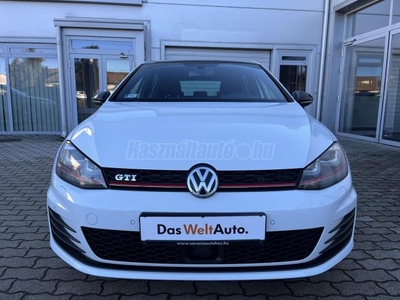 VOLKSWAGEN GOLF VII 2.0 TSI BMT GTI DSG Magyar. Végig vezetett szervizkönyv.Panoráma tető