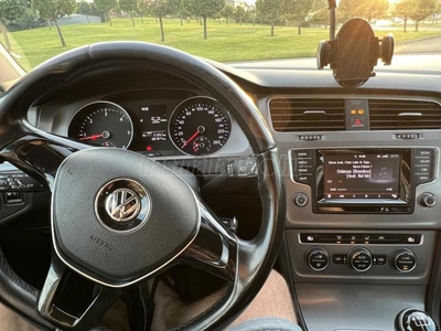 VOLKSWAGEN GOLF VII Variant 1.6 TDi BMT Trendline