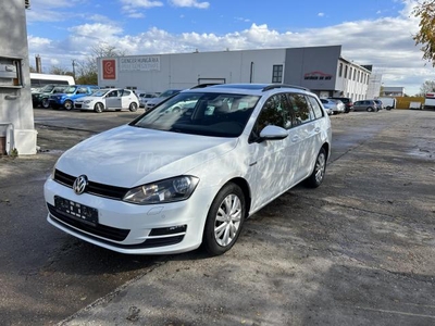 VOLKSWAGEN GOLF VII Variant 2.0 TDI Comfortline DSG PANORÁMATETŐ-NAGY NAVIGÁCIÓ-PARKRADAR-V.HOROG