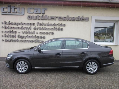 VOLKSWAGEN PASSAT VII 2.0 CR TDI Comfortline BMT Navigáció. Tempomat. Digitklima !