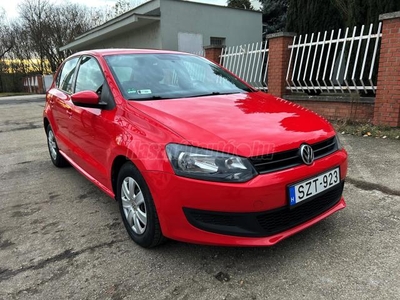 VOLKSWAGEN POLO 1.2 70 Comfortline