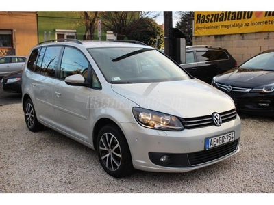 VOLKSWAGEN TOURAN 1.6 CR TDI Comfortline ÜLÉSFŰTÉS // TEMPOMAT // PARKASSZISZTENS