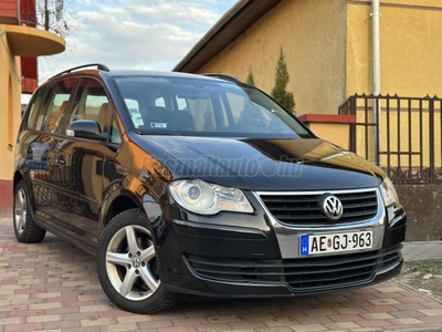 VOLKSWAGEN TOURAN 2.0 PD TDI Highline