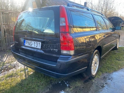 VOLVO V70 2.5 D