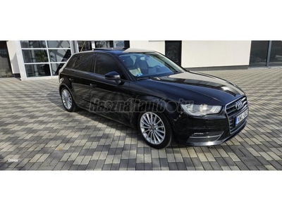 AUDI A3 Sportback 2.0 TDI Attraction