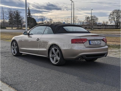 AUDI A5 CABRIO 3.0 TDI DPF quattro S-tronic