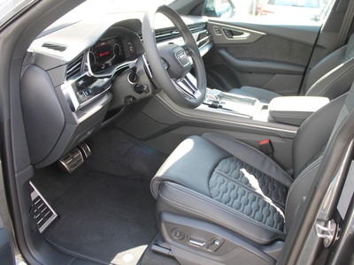 Audi RSQ8 quattro tiptronic