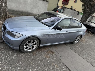 BMW 3-AS SOROZAT 320i (Automata) FACELIFT BENZINES 170loerös Szep allapot