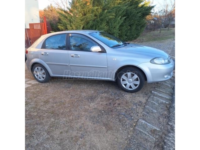 CHEVROLET LACETTI 1.4 16V Star AC