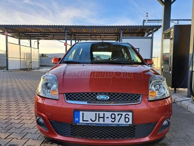 FORD FIESTA 1.4 TDCi Ghia