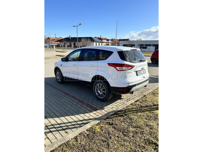 FORD KUGA 1.6 EcoBoost Titanium 2WD