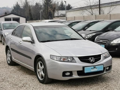 HONDA ACCORD 2.0 Comfort (Automata) KEVÉS KM+AUTOMATA+NAVI++++