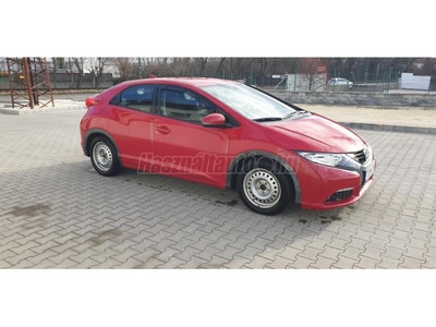 HONDA CIVIC 1.4 Comfort Start-stop Tempomat.Alufelni.Digit klíma