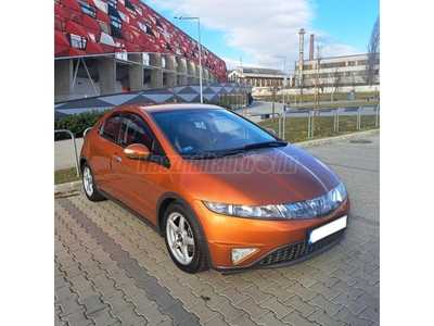 HONDA CIVIC 1.8 Sport 107000 KM!ÜLÉSFÜTÉS!TEMPOMAT!DIGIT KLÍMA!KARC ÉS KORRÓZIÓ MENTES!