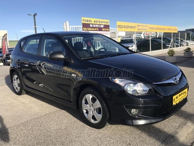 HYUNDAI I30 1.4 DOHC Classic Megkímélt! Sz.könyv!