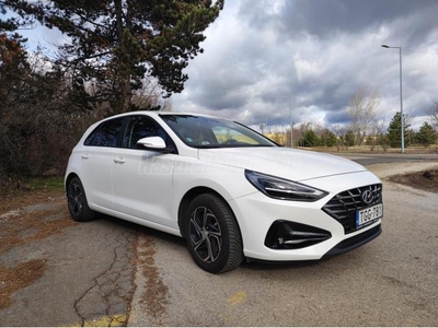 HYUNDAI I30 1.5 DPi Prime 8400km!