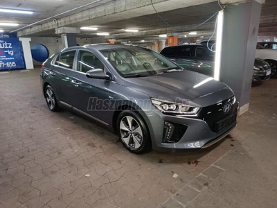 HYUNDAI IONIQ electric Premium (Automata) CSODÁLATOS ÁLOM ÁLLAPOT TELJES EXTRA NAPFÉNYTETŐ HŐSZIVATTYÚ