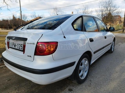 HYUNDAI LANTRA Elantra 1.6i GLS