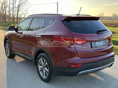 HYUNDAI SANTA FE 2.2 CRDi Executive (Automata) Bőr belső-Panorámatető-Kamera-Teljes Extra-Szép Állapotban van!