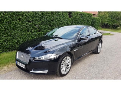 JAGUAR XF 2.2 D Luxury (Automata)