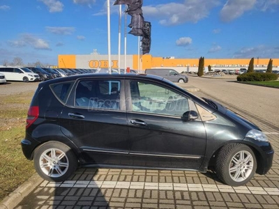 MERCEDES-BENZ A 180 CDI Elegance