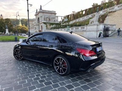 MERCEDES-BENZ CLA 220 CDI d AMG Sport 7G-DCT