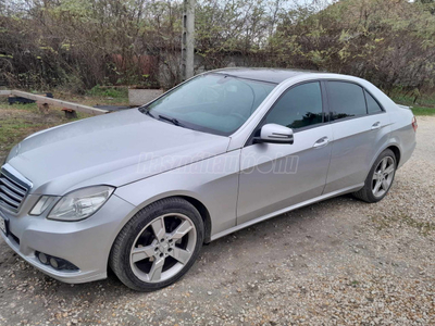 MERCEDES-BENZ E 200 CDI T BlueEFF. Elegance 7G-TRONIC