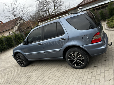 MERCEDES-BENZ ML 270 CDI Final Edition (Automata) special edition