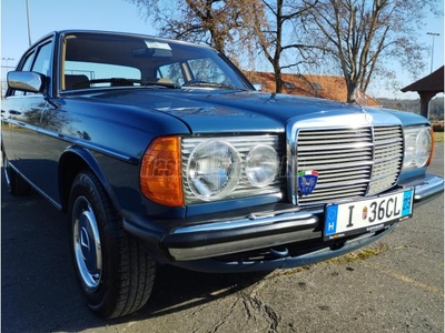 MERCEDES-BENZ W 123 240D