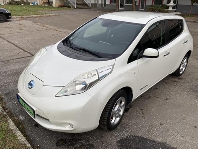 NISSAN LEAF (Automata)