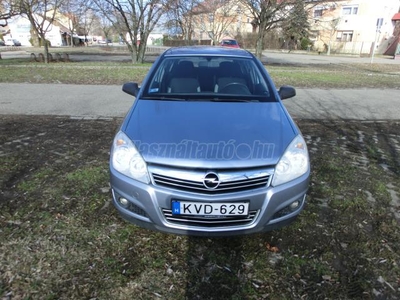 OPEL ASTRA H 1.4 Enjoy