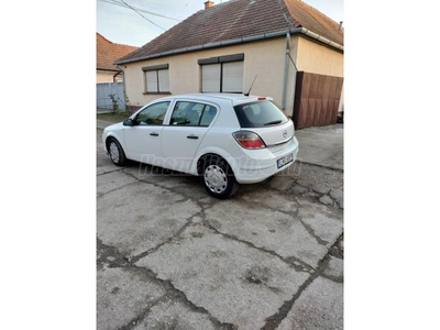 OPEL ASTRA H 1.6 Cosmo