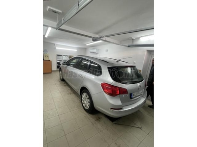 OPEL ASTRA J 1.7 CDTI Sport