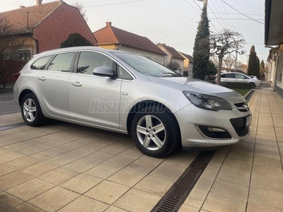 OPEL ASTRA J Sports Tourer 1.6 CDTI Start-Stop Selection