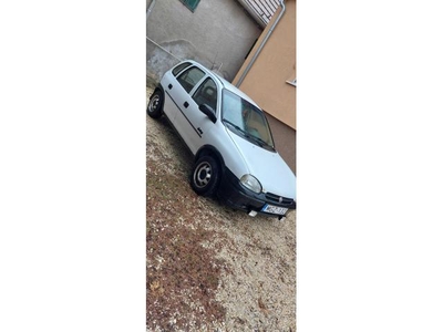 OPEL CORSA B 1.2i Swing