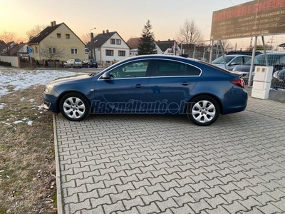 OPEL INSIGNIA 2.0 CDTI Cosmo Start Stop XENON-NAVI-ÜLÉSFŰTÉS-KORMÁNYFŰTÉS-SZERVIZKÖNYV-170LE