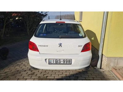 PEUGEOT 307 1.6 Presence