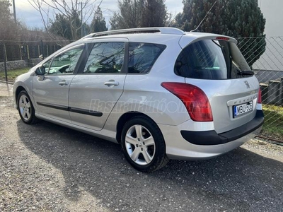 PEUGEOT 308 SW 1.6 HDi Premium Pack 110LE/ SZERVÍZKÖNYV/ GAR.KM/ DIGIT KLÍMA/ TEMPOMAT/ PANORÁMATETŐ/ ALUFELNI