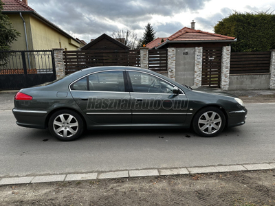 PEUGEOT 607 2.7 V6 HDi Executive Titane Tiptronic