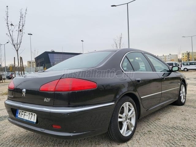 PEUGEOT 607 3.0 V6 Executive Tiptronic