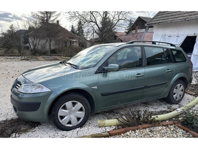 RENAULT MEGANE 1.4 Authentique Plus