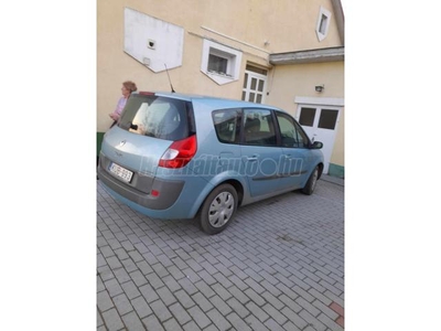 RENAULT MEGANE 1.5 dCi 85 DPF Dynamique