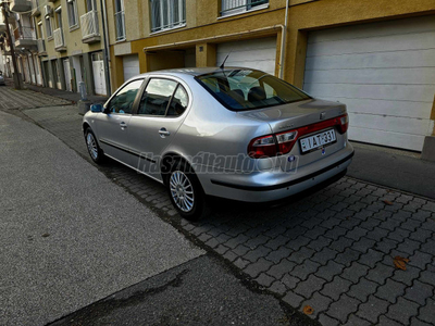 SEAT TOLEDO 1.6 16V Premium