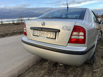 SKODA OCTAVIA 1.6 Ambiente