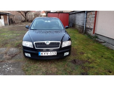 SKODA OCTAVIA 1.6 Ambiente